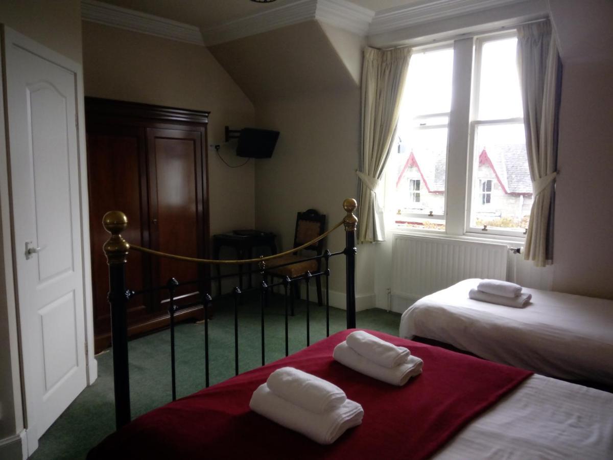 Dunallan Guest House Grantown-on-Spey Екстериор снимка